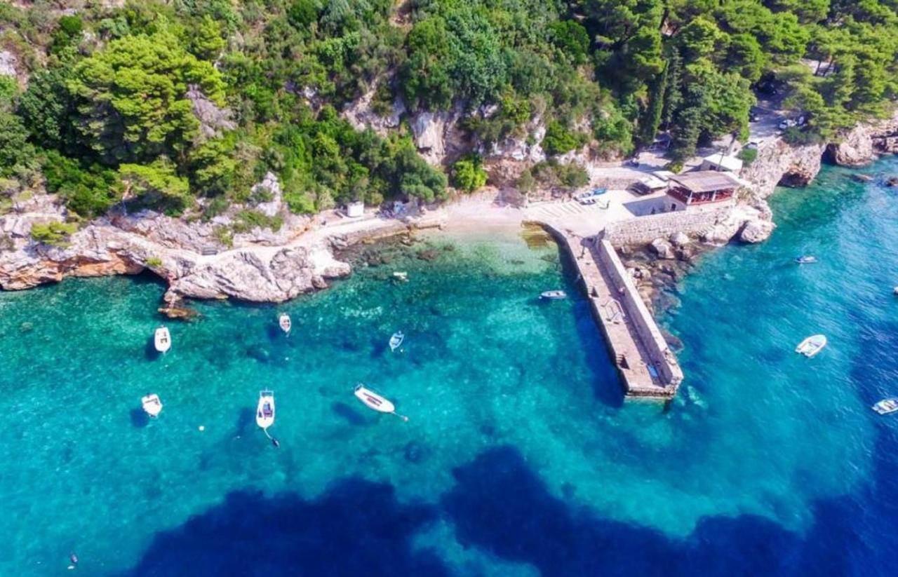 Apartment Mario - Veliki Stan Za Odmor - Terasa- Vrt - Bazen - Pogled More, Izoliran Orasac Luaran gambar